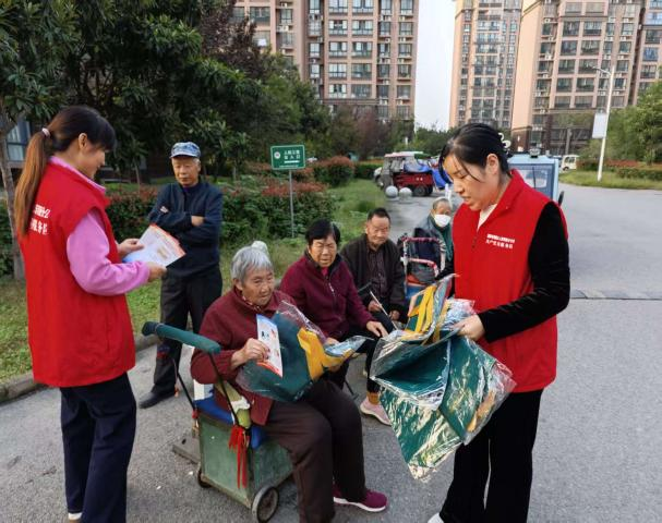 英大3.png 英大3.png